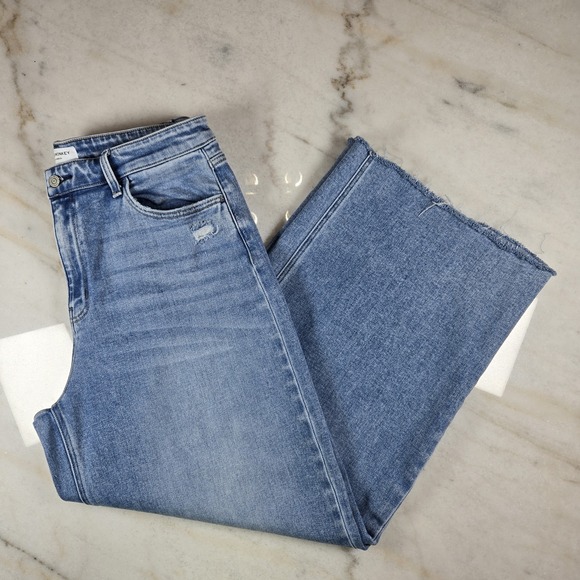 Flying Monkey Denim - Flying Monkey High Rise Wide Leg Cropped Jeans Size 33 Boho Streetwear Coastal